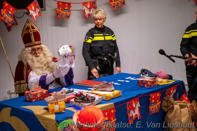 Mediaterplaats Sinterklaas op bezoek bij politie hdp 02122022 Image00012