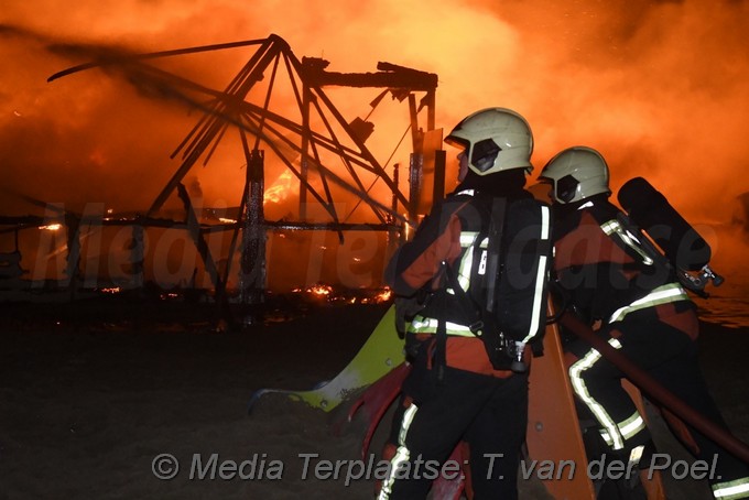 MediaTerplaatse grote brand stran katwijk strandtent Katwijk 23012018 Image00009