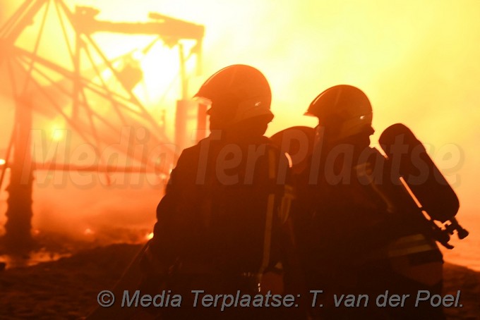 MediaTerplaatse grote brand stran katwijk strandtent Katwijk 23012018 Image00010