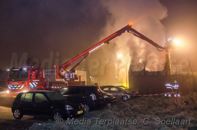MediaTerplaatse grote brand opslag loods nvp 02122017 Image00013