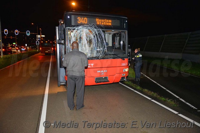 MediaTerplaatse ongeval r net bus hoofddorp 03122017 Image00002