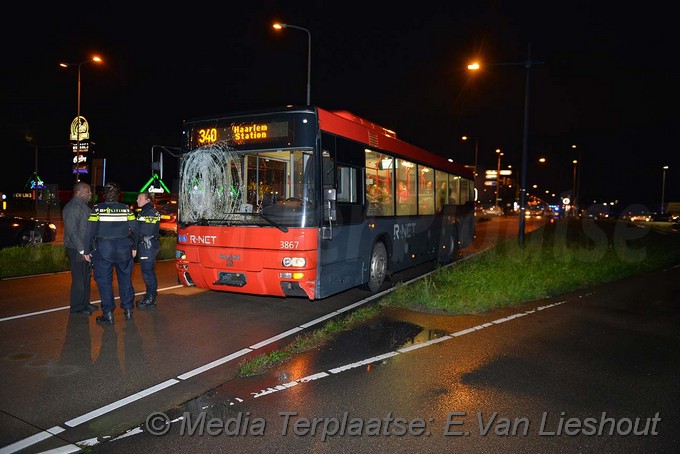 MediaTerplaatse ongeval r net bus hoofddorp 03122017 Image00004