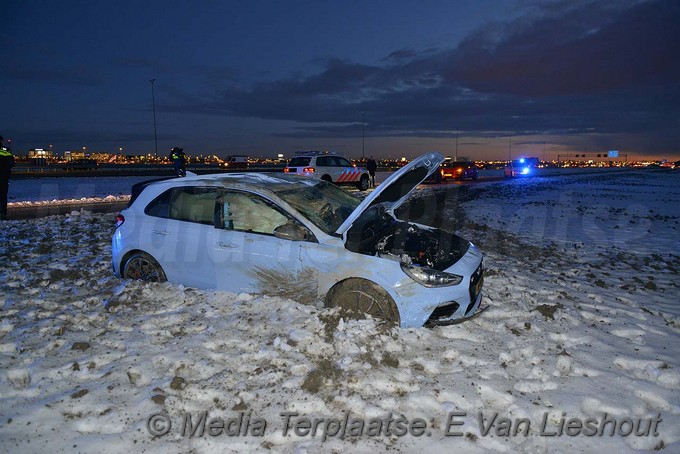 MediaTerplaatse auto kop vijfhuizerweg hdp 12122017 Image00008
