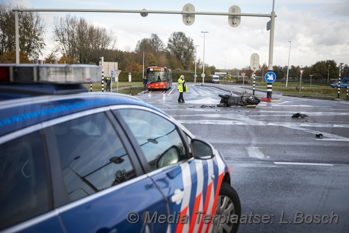 Mediaterplaatse ongeval motor lijnbus badhoevendorp 13112019 Image00005