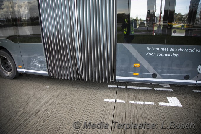 Mediaterplaatse ongeval motor lijnbus badhoevendorp 13112019 Image00007