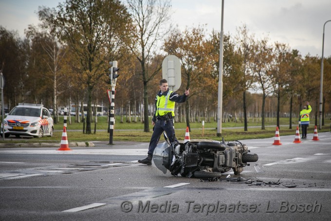 Mediaterplaatse ongeval motor lijnbus badhoevendorp 13112019 Image00008