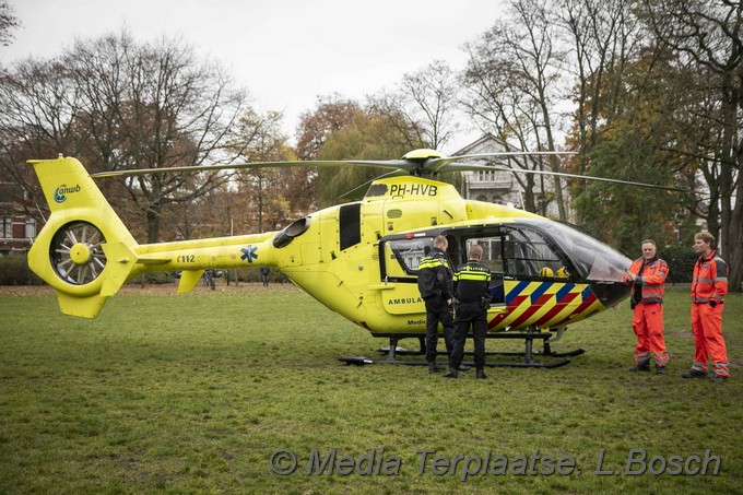 Mediaterplaatse vrouw krijgt slagboom op hoofd haarlem 26112019 Image00010