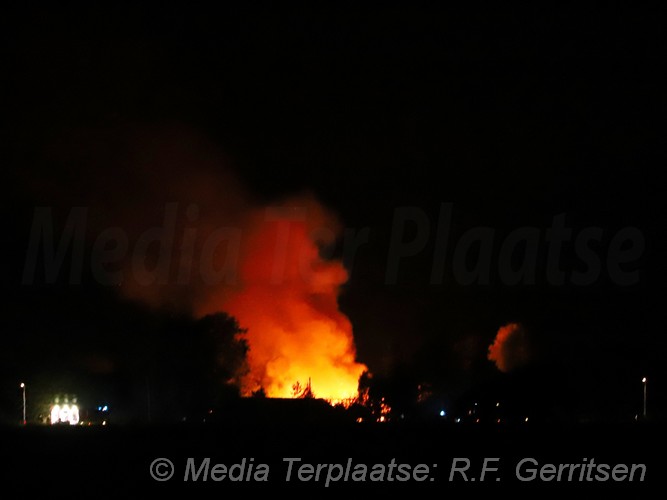 Mediaterplaatse grote brand kerweg reeuwijk 0001Image00003