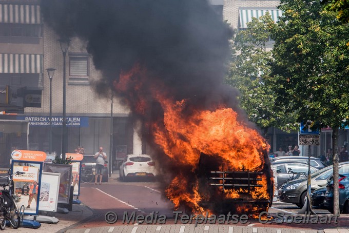 Mediaterplaatse camper in brand heemskerk 0001Image00002