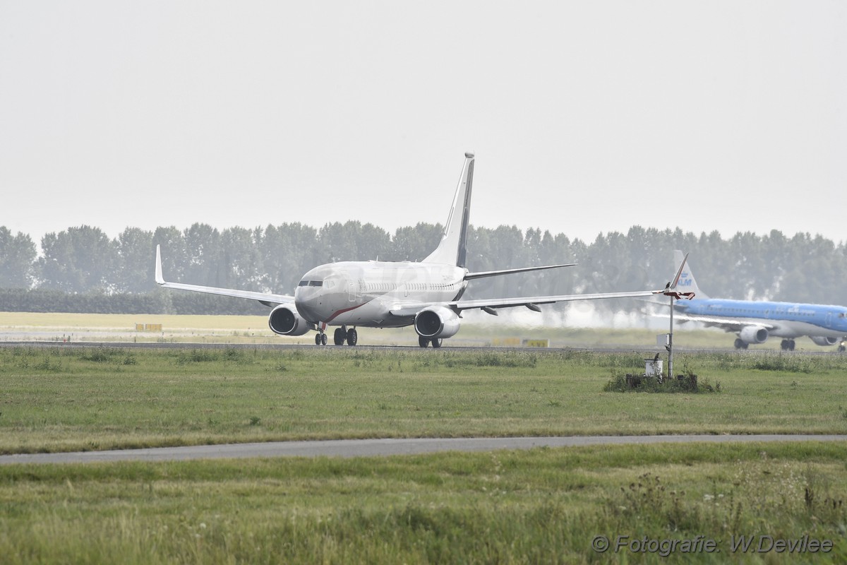 Mediaterplaatse koning vliegt naar griekenland 0001Image00001
