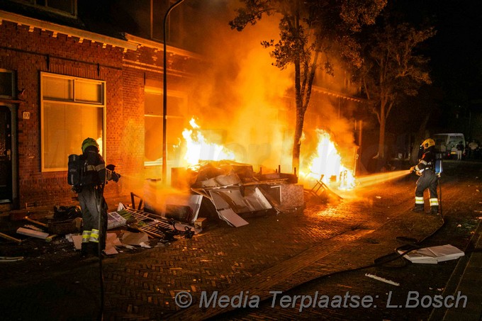 Mediaterplaatse brand buiten bij slooppand haarlem 0001Image00002