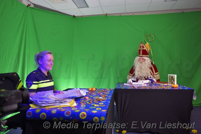 Mediaterplaatse sint politie hdp 04122020 Image00008