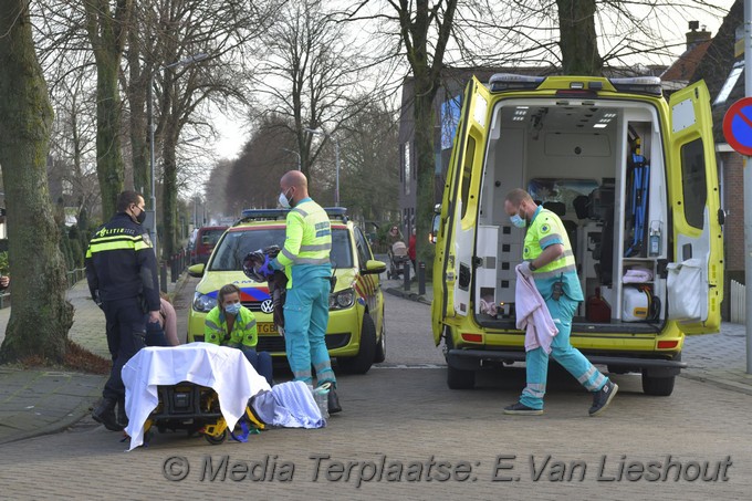 Mediaterplaatse ongeval letsel vijfhuizen fietser auto 16122020 Image00004