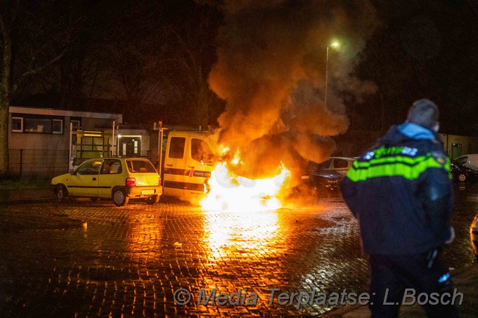 Mediaterplaatse weer auto brand in haarlem 17122020 Image00001