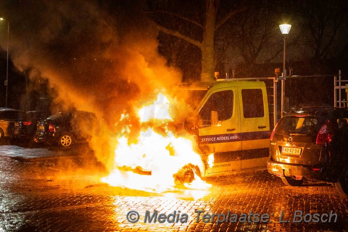 Mediaterplaatse weer auto brand in haarlem 17122020 Image00005