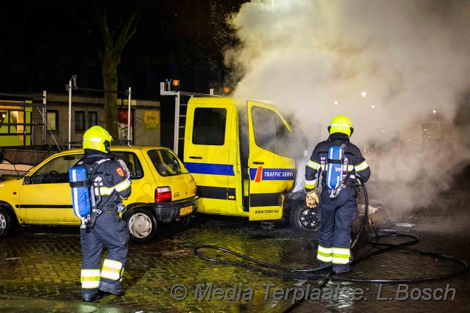 Mediaterplaatse weer auto brand in haarlem 17122020 Image00010