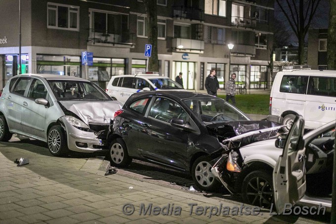 Mediaterplaatse veel schade geparkeerde voertuigen haarlem 07022020 Image00004