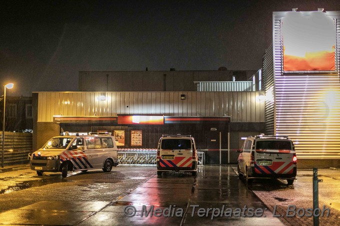 Mediaterplaatse overval supermarkt dekamarkt haarlem 09022020 Image00003