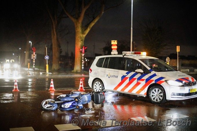 Mediaterplaatse ongeval scooter auto haarlem 10022020 Image00002