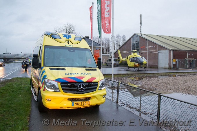 Mediaterplaatse fietser in tuin lijnden 13022020 Image00003