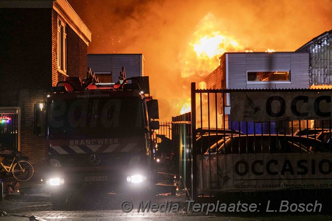 Mediaterplaatse weer grote brand boesingheliede 28022020 Image00010