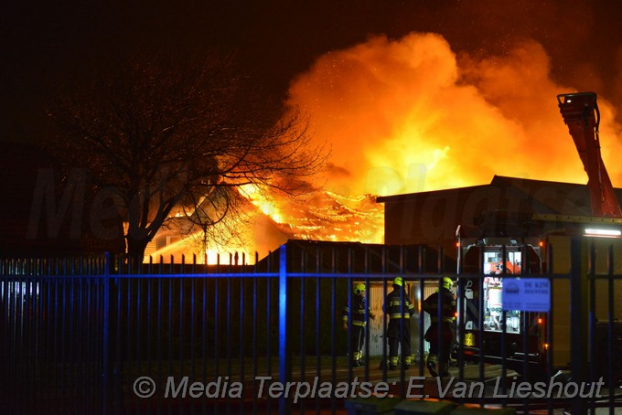 Mediaterplaatse weer grote brand boesingheliede 28022020 Image00001