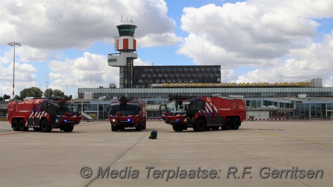 Mediaterplaatse foto moment brandweer airport rotterdam 06062020 Image00010