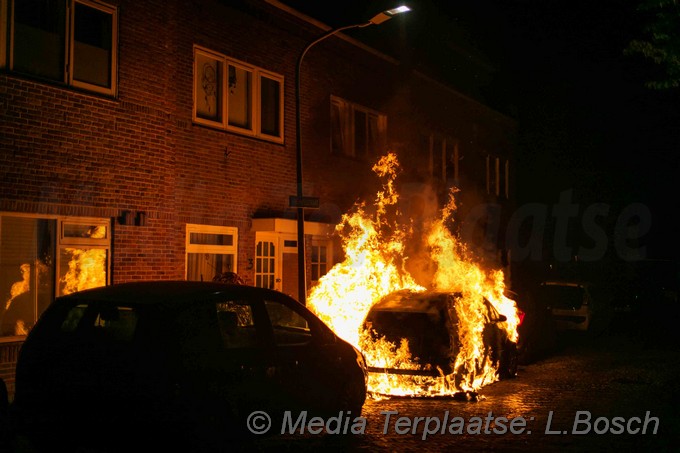 Mediaterplaatse Flinke woningbrand in haarlem 13062020 Image00001