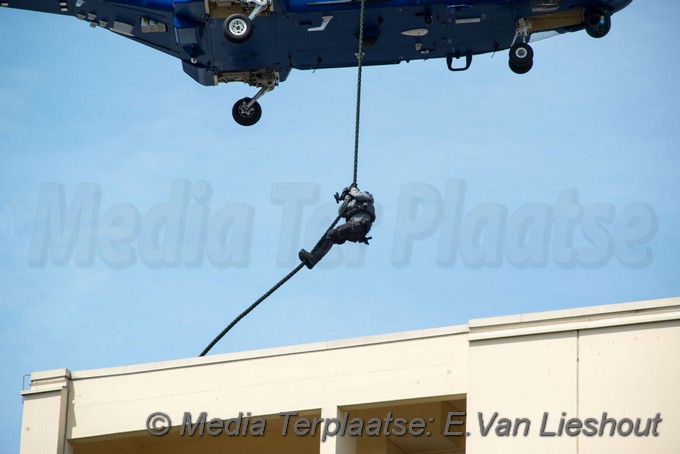 Mediaterplaatse dsi politie team oefening Amsterdam 17062020 Image00118