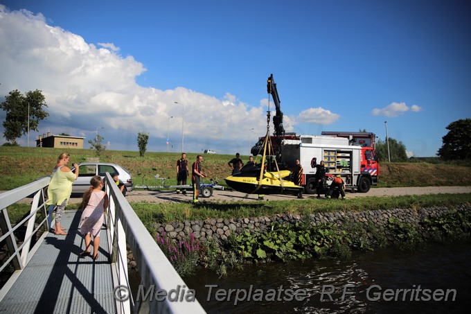 Mediaterplaatse watersporter in de problemen in gouda 20062020 Image00018