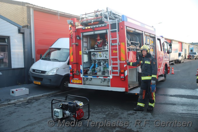 Mediaterplaatse brand in bedrijfspand stolwijk 21062020 Image00005