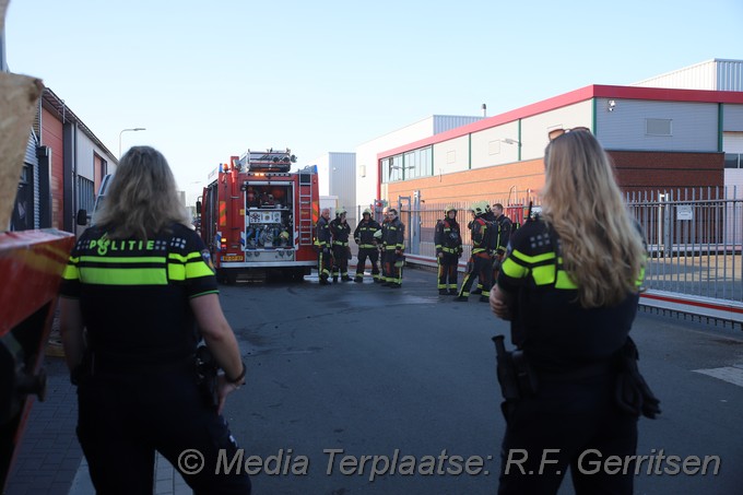 Mediaterplaatse brand in bedrijfspand stolwijk 21062020 Image00008