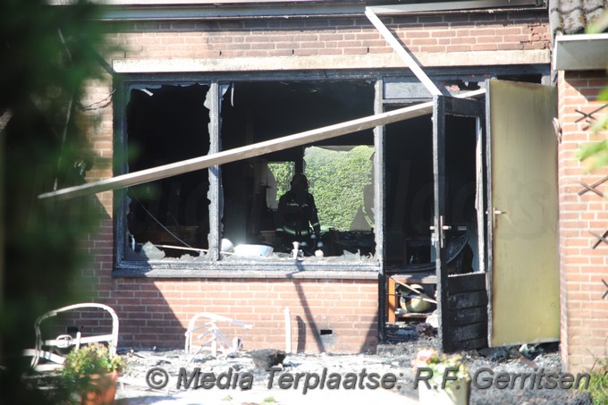 Mediaterplaatse twee gewonden bij woningbrand nieuwe kerk aan de ijssel 23062020 Image00007