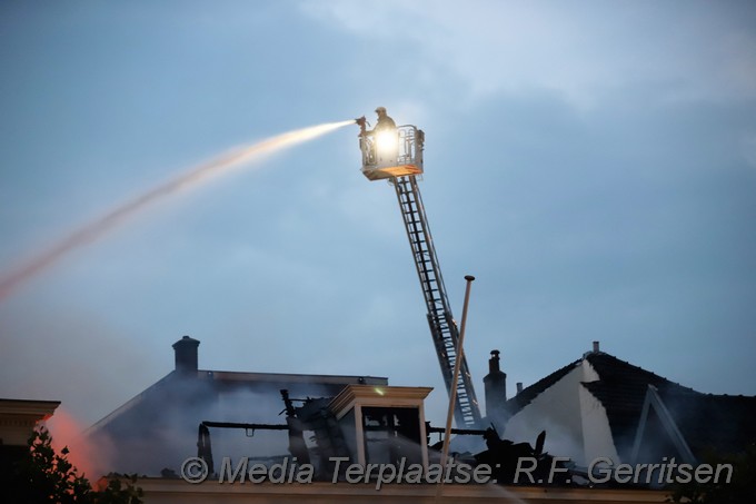 Mediaterplaatse grote brand alphen 27062020 Image00016