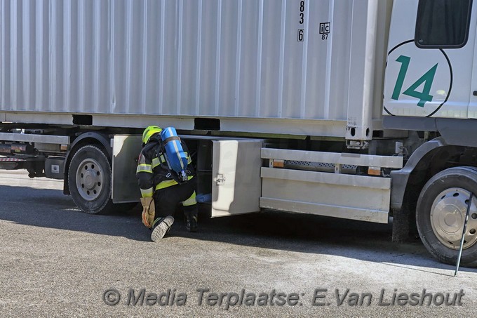 Mediaterplaatse rook uit vrachtwagen hdp 03032020 Image00006