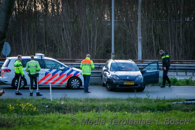 Mediaterplaatse politie rijd auto klem a22 17032020 Image00003