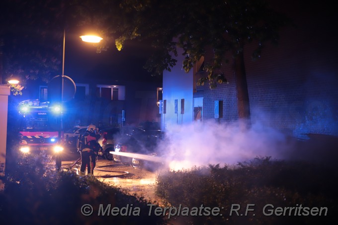 Mediaterplaatse weer voertuig brand wijdepoort gouda 02052020 Image00004