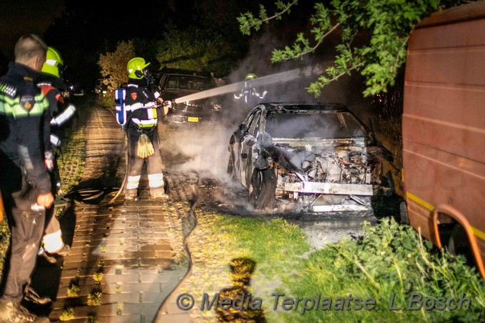 Mediaterplaatse auto brand velsen zuid 10052020 Image00001