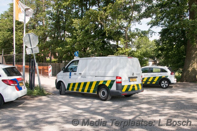 Mediaterplaatse politie door zoekt loods Hdp 26052020 Image00003