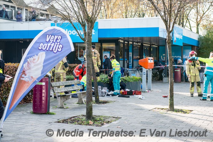 Mediaterplaatse ongeval tijdens het parkeren Aalsmeer 07112020 Image00002