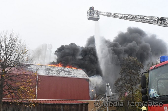 Mediaterplaatse grote brand nwh 14112020 Image01008