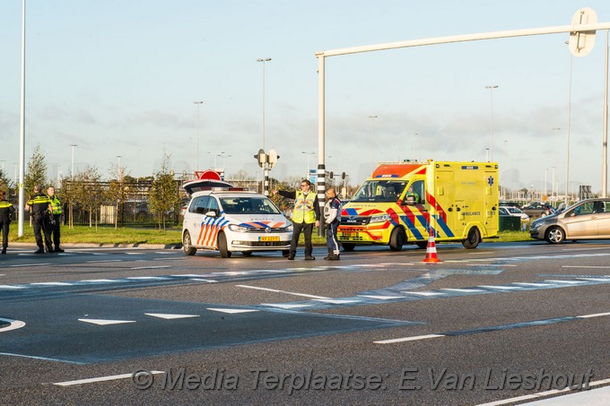 Mediaterplaatse buschauffeur gewond bij ongeval badhoevedorp 22102020 0001Image00002