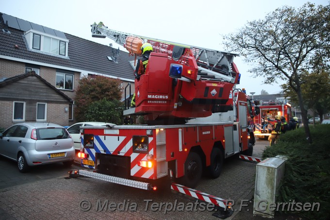 Mediaterplaatse schoorsteen brand reeuwijk 0001Image00014