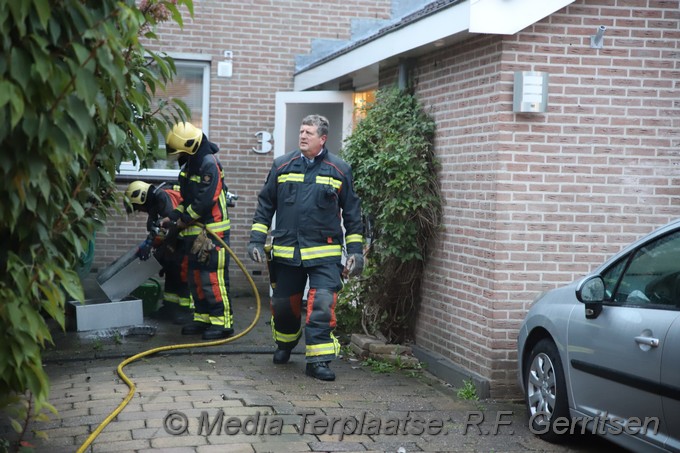 Mediaterplaatse schoorsteen brand reeuwijk 0001Image00018