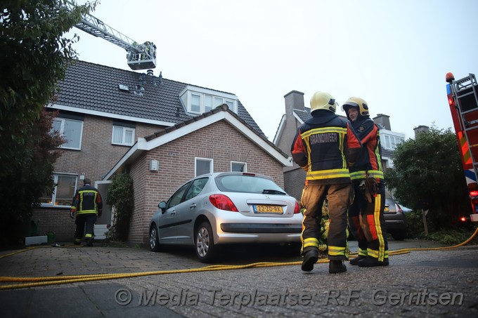 Mediaterplaatse schoorsteen brand reeuwijk 0001Image00022