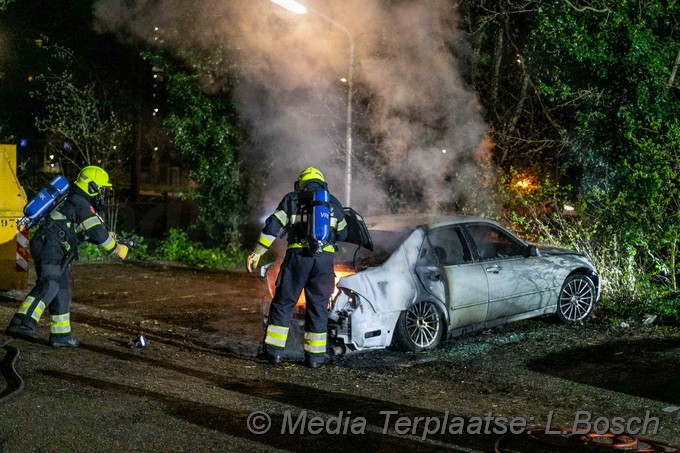 Mediaterplaatse auto brand haarlem oost 03042020 Image00001