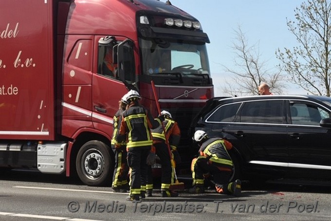 Mediaterplaatsen a44 vrachtwagen oegstgeest 14042020 Image00003