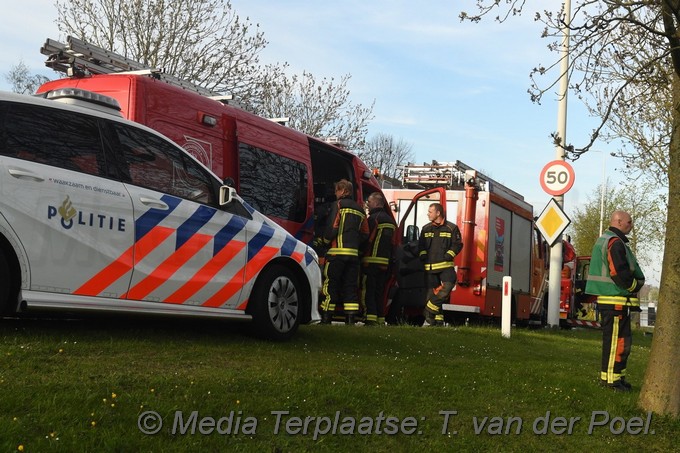 Mediaterplaatse fiets tegen boom inzet brandweer ldn 15042020 Image00004