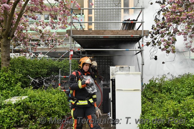 Mediaterplaatse brand onder flat agaatlaan ldn 18042020 Image00001