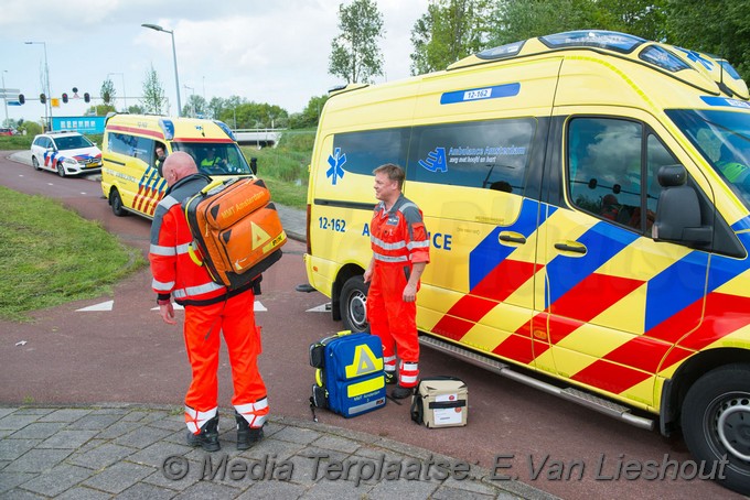 Mediaterplaatse fietser zwaar gewond in hoofddorp 30042020 Image00005